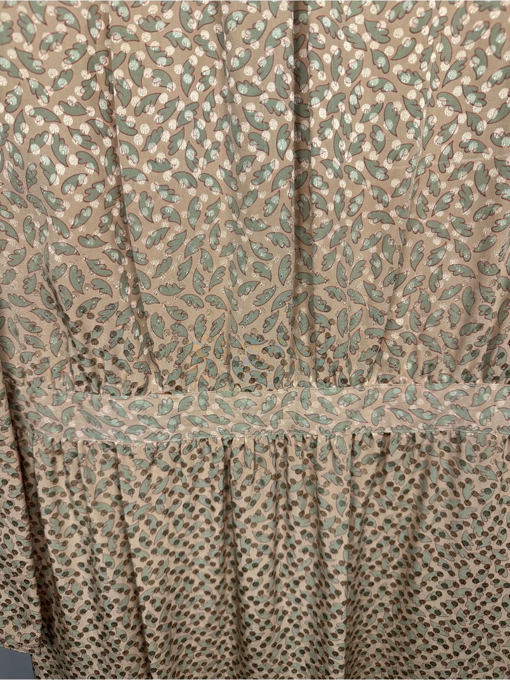 Vintage Maggy London 100% Silk Prairie Midi Dress Beige Sage Floral Size 8 - Picture 3 of 7